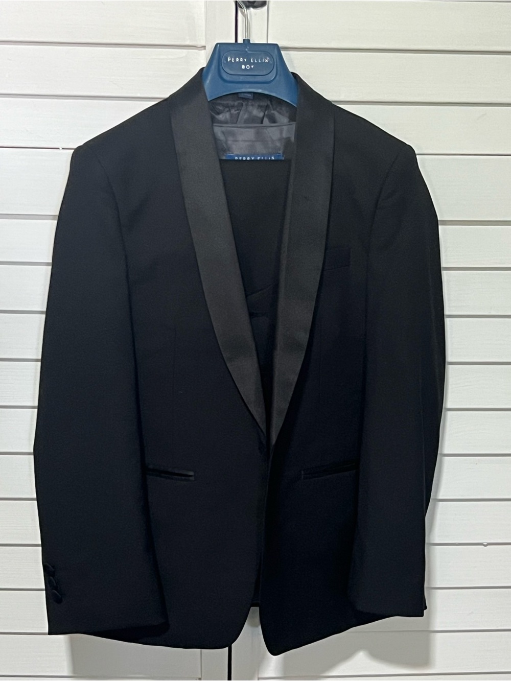 Boys Perry Ellis Black Satin Shawl Collar Tuxedo Jacket